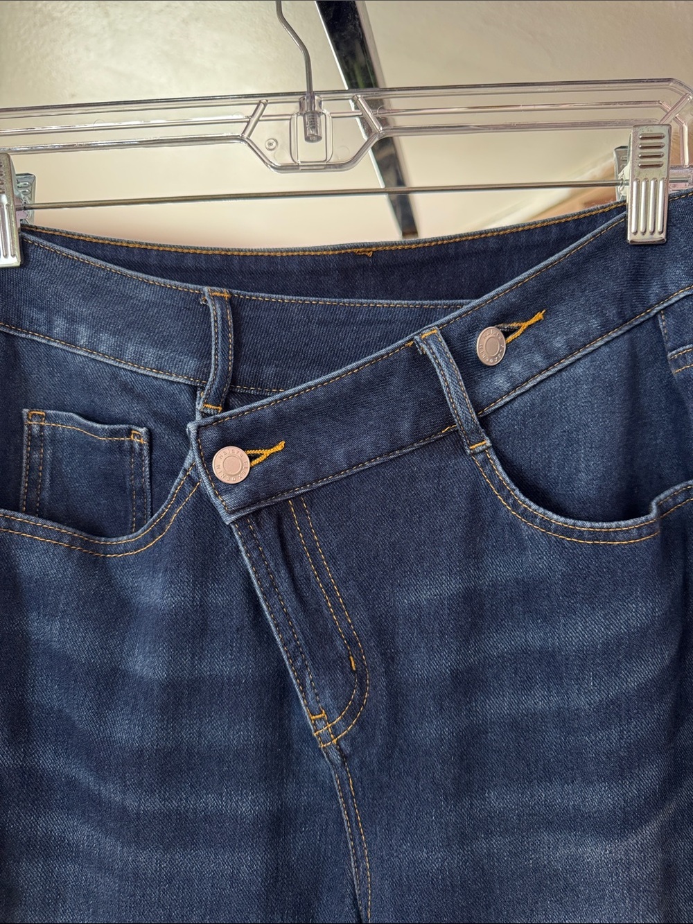 Halara Flex™ Asymmetric High Waisted Washed Casual Baggy Jeans /Pockets large - Picture 5 of 8